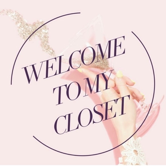 Welcome to my closet!  I will consider all reasonable offers!  Bundle & Save! - Picture 2 of 2